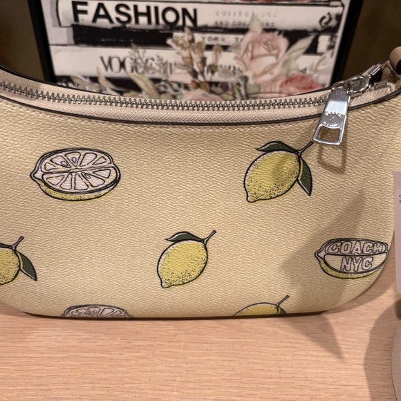 Coach Teri Lemon Print Bag NWT - Picture 2 of 8